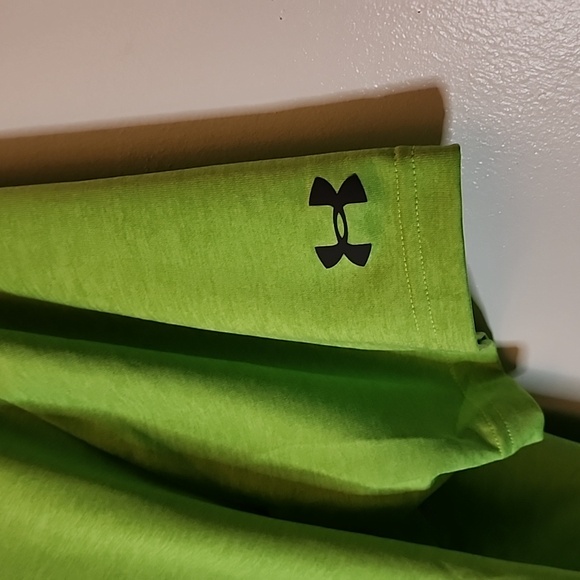 Under Armour Heat Gear Performance Polo, Loose Fit, Neon Green, Size XL - Picture 4 of 7